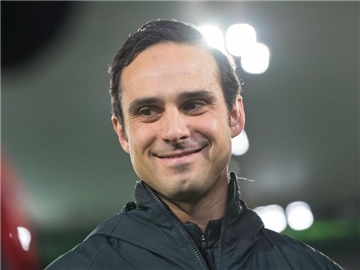 Werder-Trainer Alexander Nouri bringt es auf den Punkt: "Es ist zwar gerade Fastenzeit, aber auf die drei Punkte will ich nicht verzichten." Foto: Peter Steffen