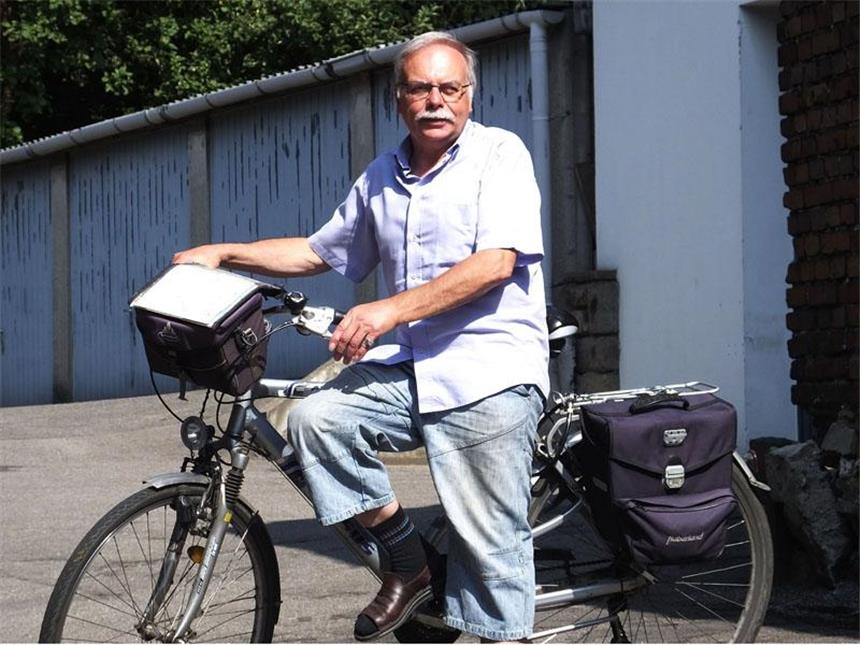 Schwerter fährt mit Fahrrad quer durch Deutschland Werner Remscheid macht lange Radtouren quer durch Deutschland.