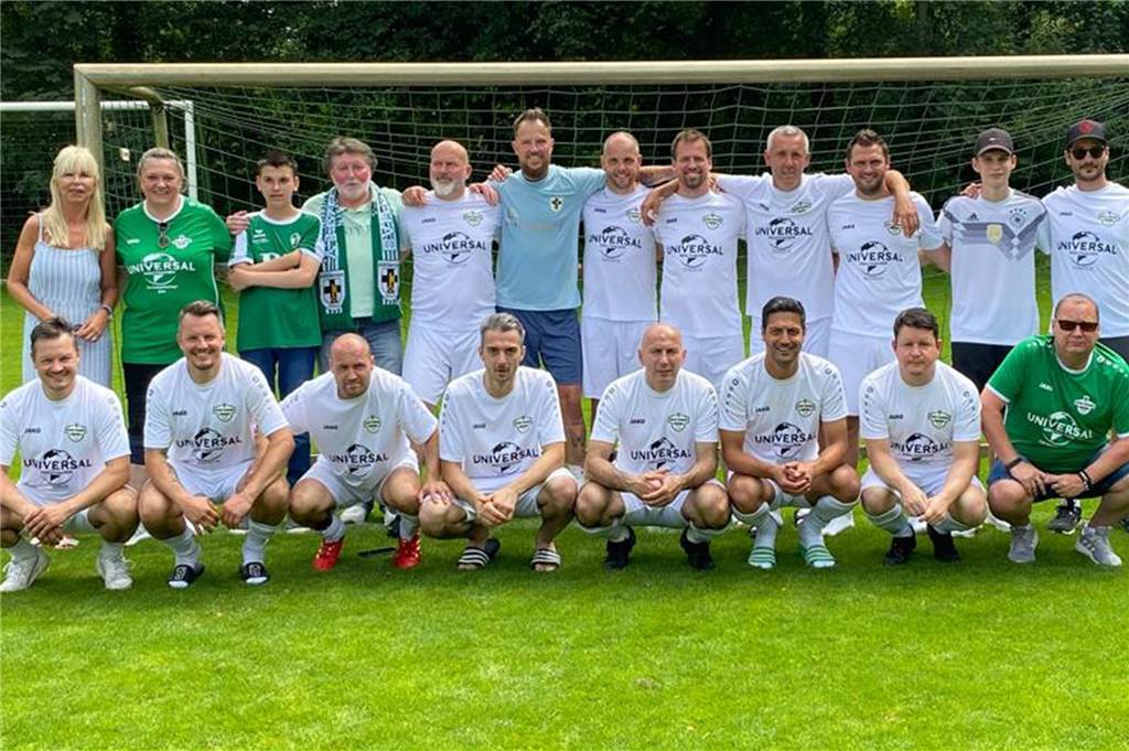 BVH Dorsten scheitert an Stefan Kießling: Bayer-Star trotzdem „ein netter Kerl“ Westdeutscher Vizemeister: Die Ü40-Fußballer des BVH Dorsten spielten in Duisburg ein starkes Turnier. FOTO