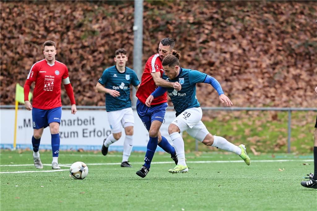 Westfalenligist Wacker Obercastrop setzte sich in einem Testspiel am Sonntag, 15. Januar 2023, gegen den Bezirksligisten FC Castrop-Rauxel mit 2:1 (0:0) durch.