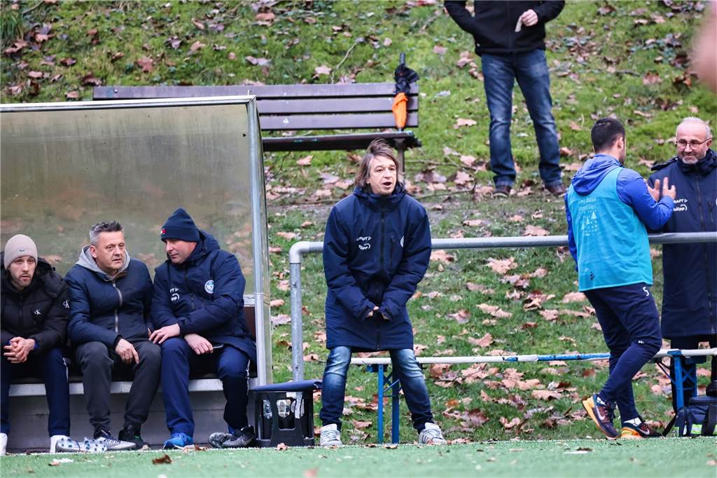 Westfalenligist Wacker Obercastrop setzte sich in einem Testspiel am Sonntag, 15. Januar 2023, gegen den Bezirksligisten FC Castrop-Rauxel mit 2:1 (0:0) durch.
