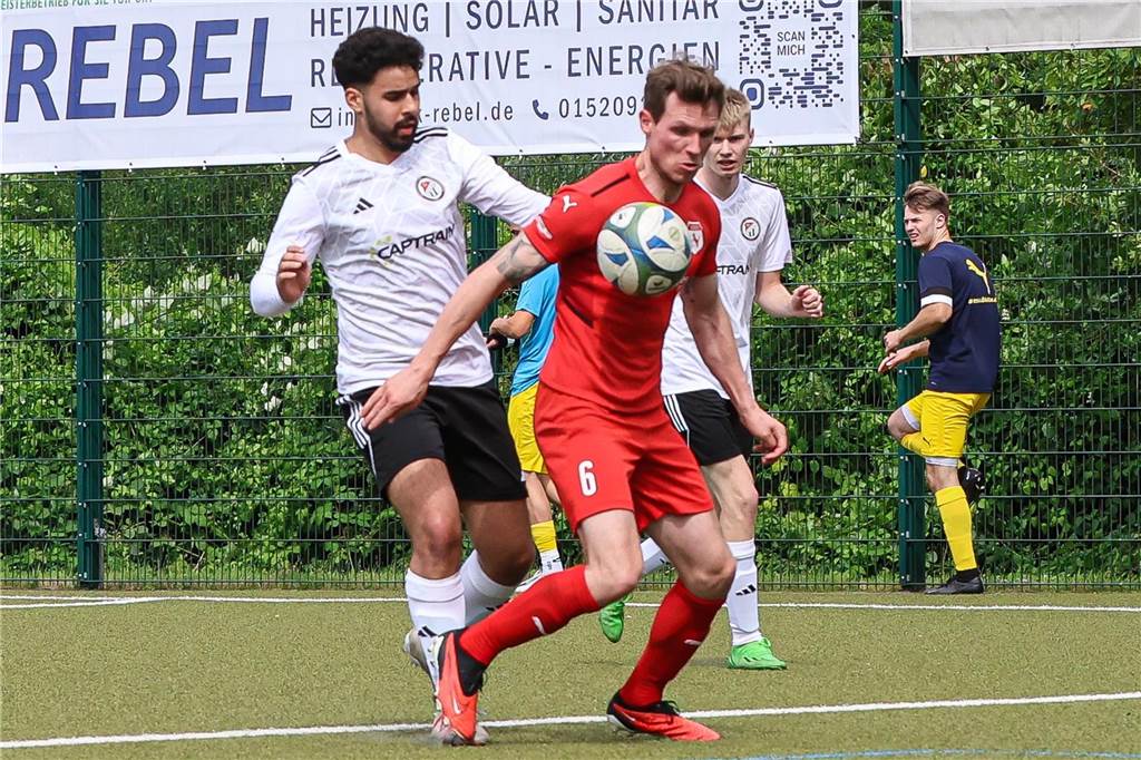 Westfalia Huckarde um Dennis Pawelczyk (r.) ist Titelverteidiger beim eigenen Turnier.