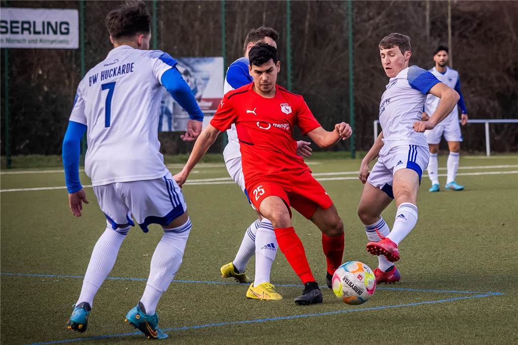 Westfalia Huckarde und Blau-Weiß Huckarde spielten beide zuletzt in der Bezirksliga 10.