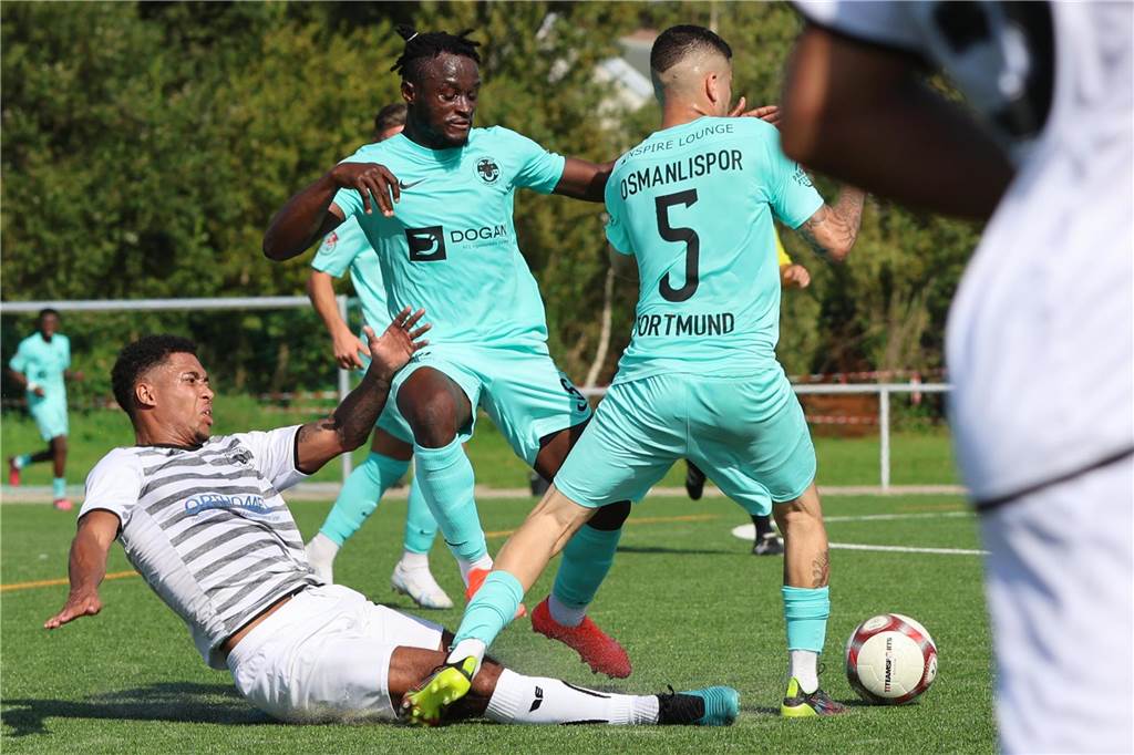 FC Roj patzt hoch - Wickede holt den ersten Punkt: Alle Bezirksliga-Spiele im Überblick Westfalia Wickede holte beim SC Osmanlispor einen Punkt.