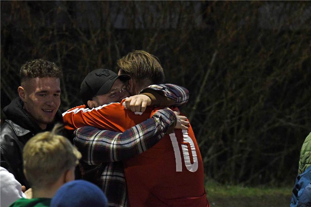 Die besten Fotos vom Derby zwischen Wethmar und Alstedde Wethmar holt den Derbysieg: Die Westfalia besiegt BW Alstedde am Freitagabend mit 3:1.