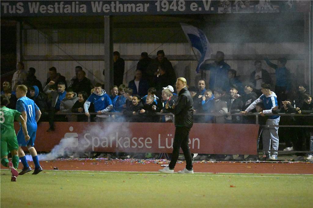 Die besten Fotos vom Derby zwischen Wethmar und Alstedde Wethmar holt den Derbysieg: Die Westfalia besiegt BW Alstedde am Freitagabend mit 3:1.