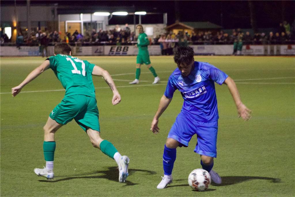 Die besten Fotos vom Derby zwischen Wethmar und Alstedde Wethmar holt den Derbysieg: Die Westfalia besiegt BW Alstedde am Freitagabend mit 3:1.