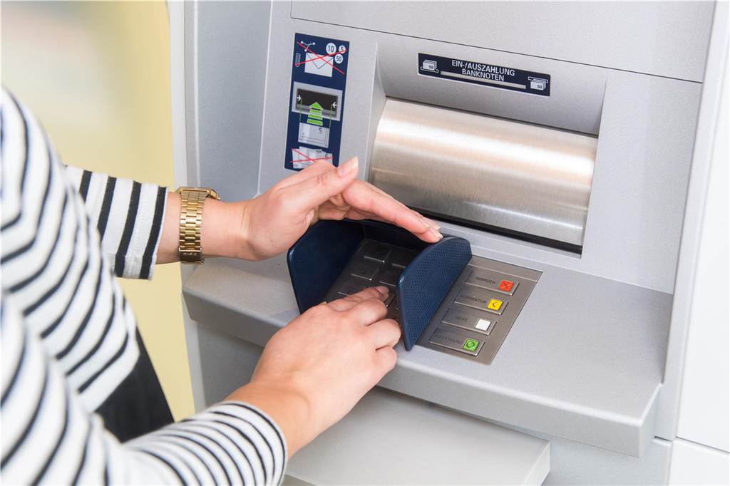 Wie es dem Täter gelingen konnte, das Geld von ihrem Konto abzuheben, ist Marlies Biernat ein Rätsel. 