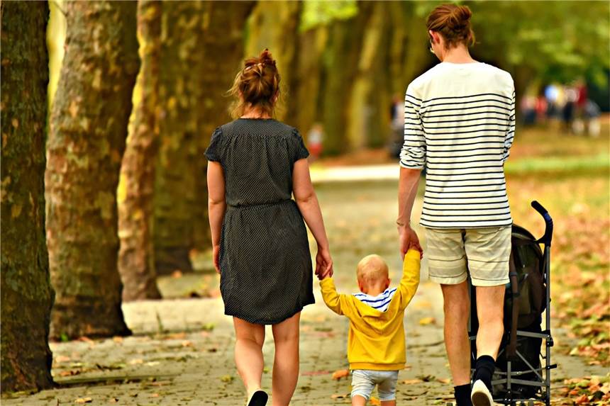Heeker können Gemeindeentwicklung mitgestalten – und haben kaum Interesse Wie soll sich Heek entwickeln? Eine Frage, die nicht nur an junge Familien gerichtet ist. Jeder Heeker kann am 31. März 2022 im Bürgerforum seine Ideen einbringen.