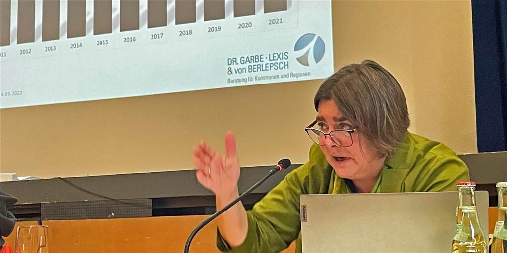 Kita-Plätze in Werne: Das Rätsel der fehlenden Kita-Kinder Wie viele Kita-Plätze braucht Werne künftig? Ulrike Lexis erläuterte dazu Zahlen, die ihr Büro erhoben hat.