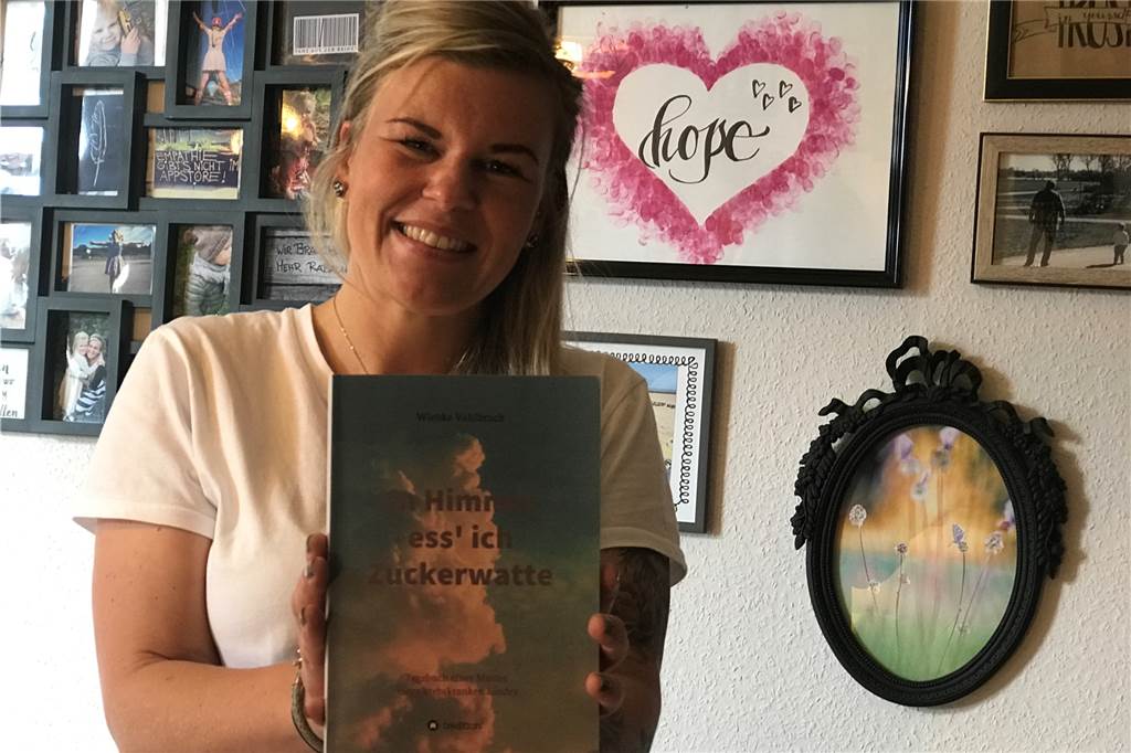 Krebs bei Kindern: Moritz, der Krebs und Wolken aus Zuckerwatte Wiebke Vahlbruch hat das Buch "Im Himmel ess' ich Zuckerwatte" über die Krebserkrankung ihres Sohnes geschrieben.