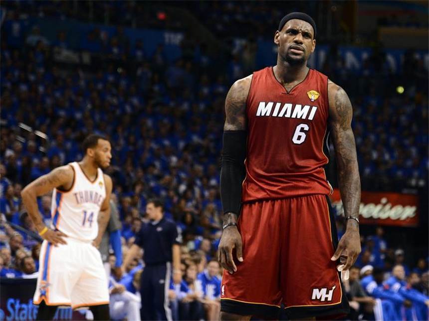NBA-Finale: Oklahoma führt dank Geduld und Durant Wieder einmal konnte LeBron James das Spiel im letzten Viertel nicht entscheiden. Foto: Larry W. Smith
