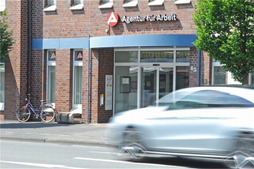 Wieder normal geöffnet, obwohl das Team weiterhin Ausfälle zu beklagen hat: die Agentur für Arbeit an der Münsterstraße in Lünen.