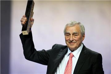 Wilfried Minks, Bühnenbildner und Regisseur, ist tot. Foto: Bernd Thissen