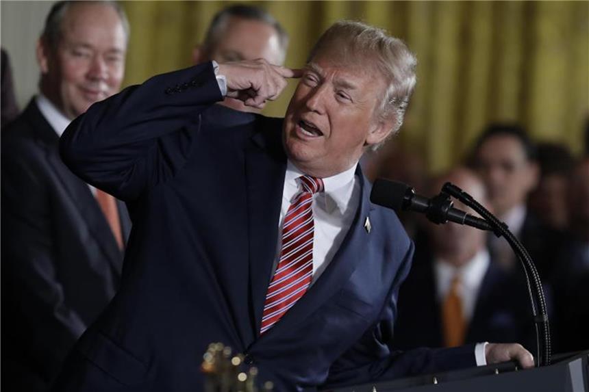 Trump will Todesstrafe für bestimmte Drogenhändler Will bestimmte Drogendealer künftig in den USA mit dem Tode bestraft können: US-Präsident Donald Trump. Foto: Evan Vucci/AP