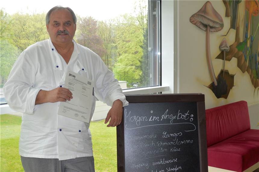 Bewussterer Umgang mit Essen: Biosiegel für die Küche der LWL-Klinik Will den Einsatz von Bioprodukten ausweiten und auf Nachhaltigkeit achten: Küchenchef Guido Vogel.