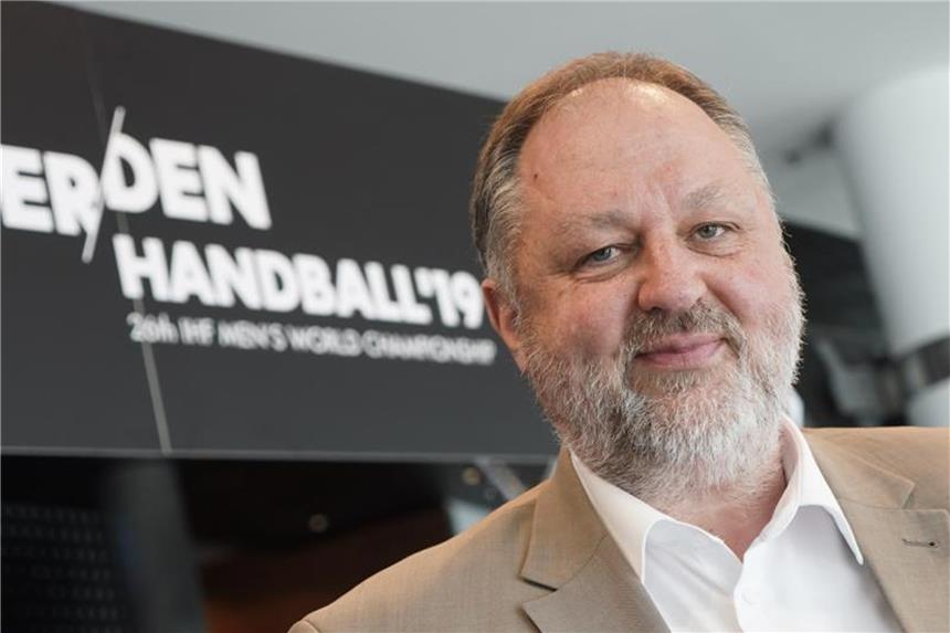DHB will mit großen Arenen und Erfahrung punkten Will die Handball-EM 2024 nach Deutschland holen: DHB-Präsident Andreas Michelmann. Foto: Jörg Carstensen