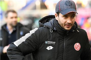 Will im 400. Bundesligaspiel von Mainz 05 einen Sieg feiern: Trainer Sandro Schwarz. Foto: Carmen Jaspersen