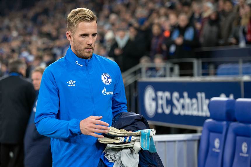 Alexander Schwolow hat im Schalker Tor starke Vorgänger Will noch einmal angreifen: Torwart Ralf Fährmann.