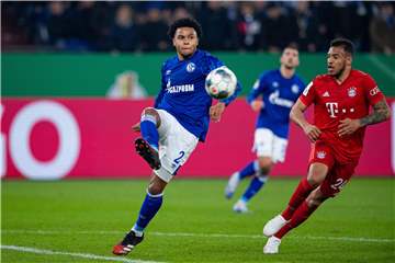 Will unbedingt irgendwann in England spielen: Weston McKennie (l.). 