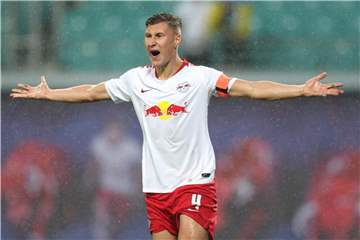 Willi Orban bleibt der Mannschaftskapitän von RB Leipzig. Foto: Jan Woitas