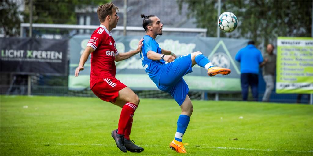 William Valenti traf gegen seinen Ex-Klub SV Brackel beim Hecker-Cup doppelt.