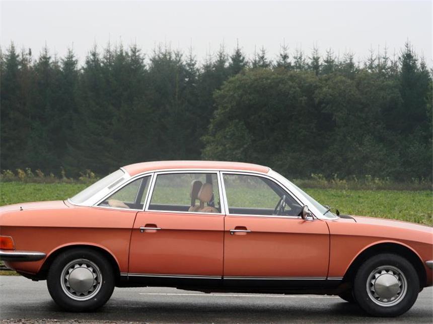 Limousine mit unverwechselbarem Klang - 50 Jahre NSU Ro 80 Windschlüpfriges und elegantes Design: Dennoch wurden vom Ro 80 lediglich nur 37 402 Stück gebaut. Thomas Geiger/dpa-tmn Foto: Thomas Geiger
