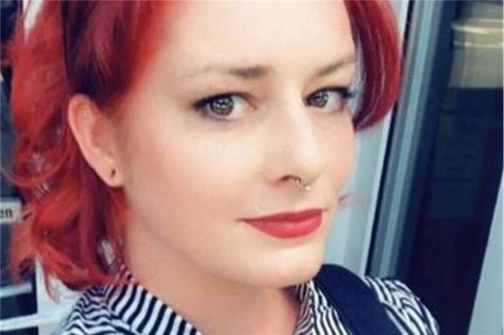 Das sind die Kandidaten für den Wahlbezirk 8140 - St. Stephanus-Laube / Grundschule Hassel Wir für Selm: Rebecca Kneubühler , 37 Jahre, Tattoartist