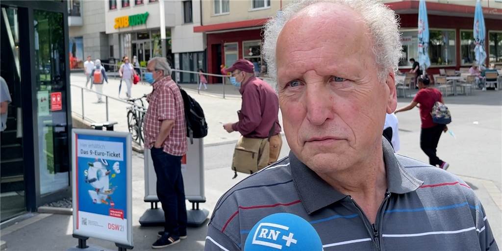 Dortmunder zum 9-Euro-Ticket: „Da kann das Auto in der Garage bleiben“ Wir haben die Dortmunder gefragt, warum sie sich das 9-Euro-Ticket gekauft haben. Die Gründe ähneln sich.