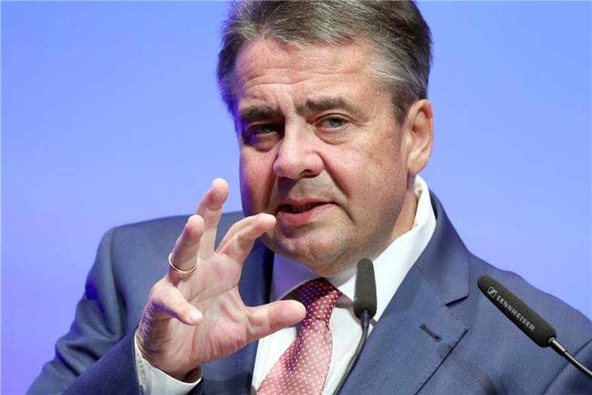 Gabriel: Türkei unbedingt im Westen halten „Wir müssen im eigenen Interesse alles tun, um die Türkei im Westen zu halten“, sagte der SPD-Politiker. Foto: Daniel Karmann