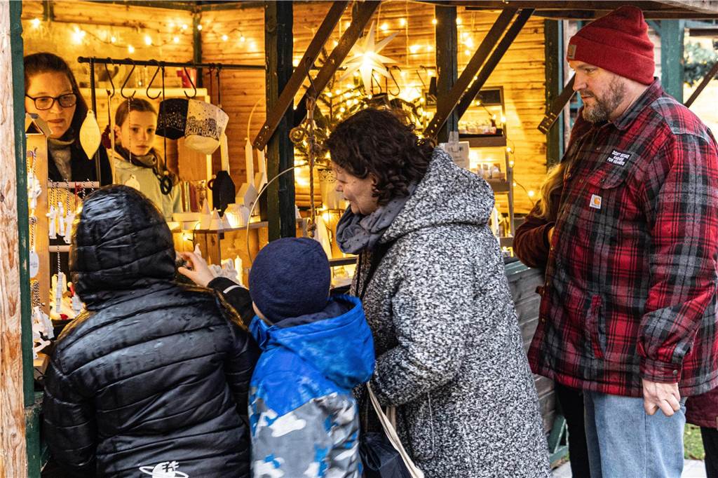Wir zeigen die schönsten Bilder vom Nikolausmarkt 2023 in Aplerbeck.