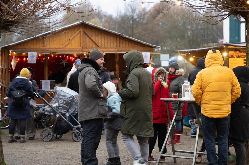 Wir zeigen die schönsten Bilder vom Nikolausmarkt 2023 in Aplerbeck.