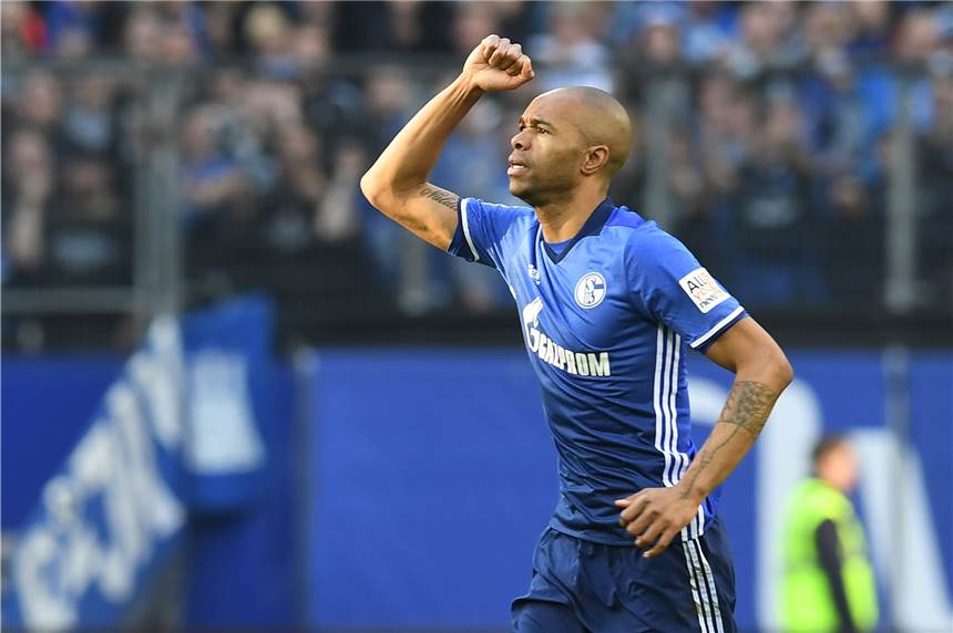 Wird auch weiter für Schalke jubeln: Naldo bleibt bis mindestens 2020 ein Königsblauer.