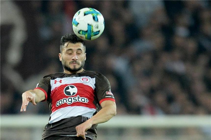 St. Paulis Sahin fällt vier Wochen aus Wird dem FC St. Pauli voraussichtlich vier Wochen fehlen: Flügelspieler Cenk Sahin. Foto: Daniel Bockwoldt