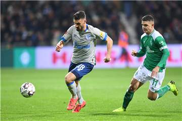 Wird Schalke einige Wochen fehlen: Daniel Caligiuri (l.).