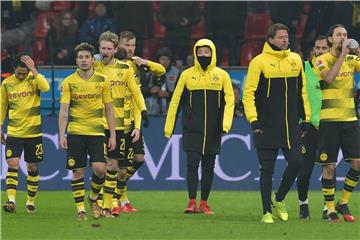 Wirklich zufrieden konnte die BVB-Spieler mit ihrer Leistung in Leverkusen nicht sein.