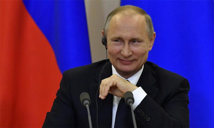 Putin bietet Notizen von Lawrow-Gespräch an Wladimir Putin bietet Donald Trump seine Hilfe an.