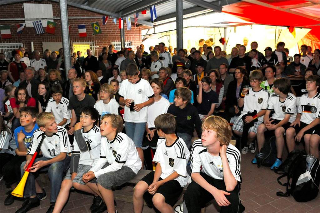 WM 2010: Public Viewing beim LSV.