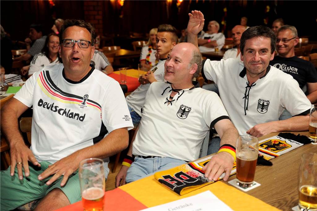 WM 2014: Public Viewing auf dem Prickings-Hof beim Spiel Deutschland gegen die USA am 26. Juni.