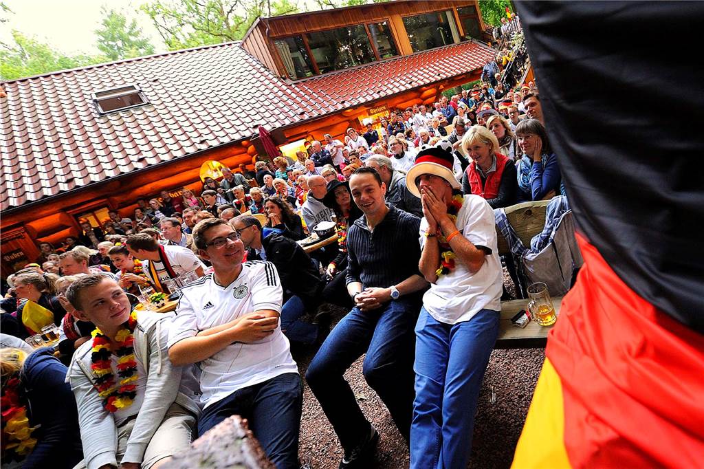 WM 2014: Public Viewing bei Jupp unner de Böcken zum Spiel Deutschland gegen Ghana (2:2) am 21. Juni 2014.