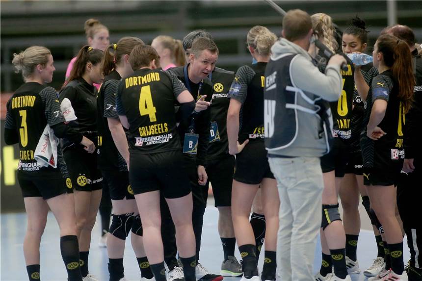 Sportgeschichten vom Donnerstag: BVB-Hallenchaos, Kaderupdates und Bankplatz für Reichwein Wo spielen die BVB-Handballerinnen? Die Frage ist endlich geklärt.