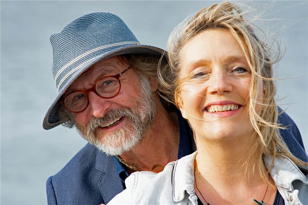 Das Ruhrgebiet lässt den Autor der Ostfriesen-Krimis nicht los Wolf und seine Partnerin im Leben und in der Literatur, Bettina Göschl