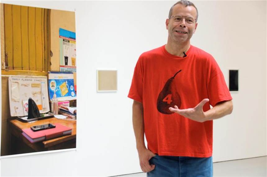 Wolfgang Tillmans in der Galerie David Zwirner. Foto: Christina Horsten
