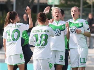 Wolfsburgs Frauen beenden die Saison auf Platz zwei. Foto: Frank Rumpenhorst