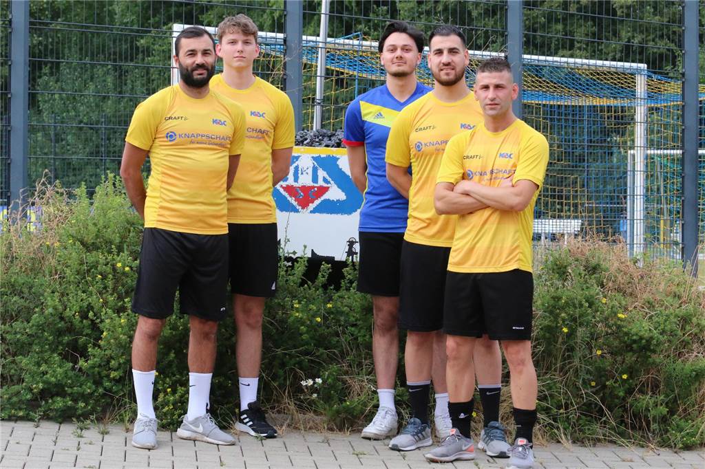 Kamener SC nimmt wieder Anlauf: „Wir werden als Mannschaft wieder gut funktionieren“ Wollen den Kamener weiter nach vorne bringen: (v.l.) Sitki Üstün (SG Massen), Fabian Vollmer SSV Mühlhausen), Yasin Aydeniz (VfL Kemminghausen), Cihad Küvükyagci und Ali Genc (beide Westfalia Wethmar).