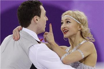 Wollen nach Olympia- nun auch WM-Gold: Aljona Savchenko und Bruno Massot. Foto: David J. Phillip