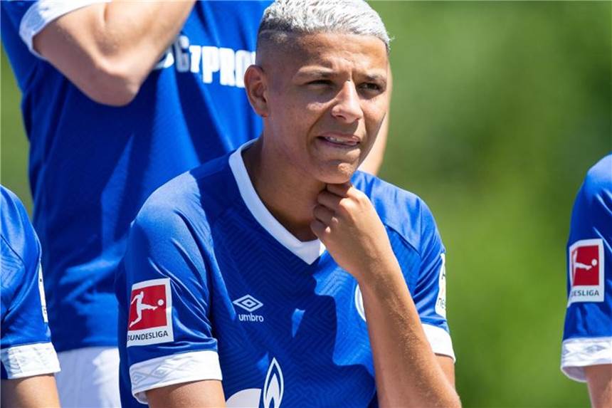 Harit in Marokko zu Bewährungsstrafe verurteilt Wurde in Marokko verurteilt: Schalke-Profi Amine Harit. Foto: Guido Kirchner