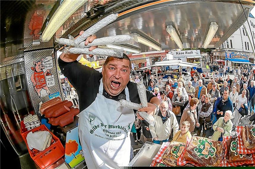 Wurst-Achim brüllt am lautesten Wurst-Achim gilt als lautestes Lebewesen der Welt. Er übertönte sogar einen Brüll-Affen.