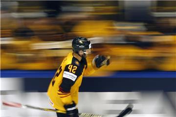Yasin Ehliz spielt künftig in der NHL für die Calgary Flames. Foto: Petr David Josek/AP