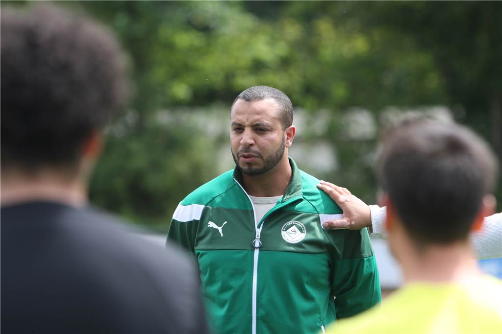 Eintracht Werne und SV Stockum sind sich einig: „Dass wir uns darüber Gedanken machen, ist Luxus“ Yassine Najih ist unzufrieden mit der Situation.